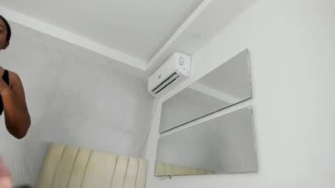 Snapshot of kayna_gomez chatting on April 12, 6:57 pm Kayna online show from April 12, 6:57 pm