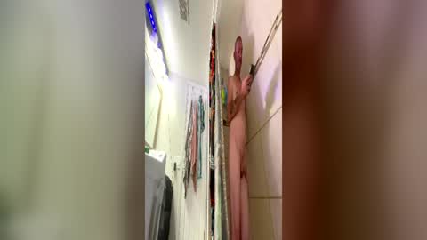 Snapshot of kazper341984 chatting on June 16, 8:11 pm kazper341984 online show from June 16, 8:11 pm