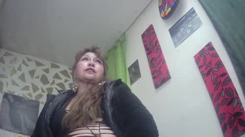Snapshot of kazsandrah chatting on January 17, 10:22 am KAZSANDRAH online show from January 17, 10:22 am