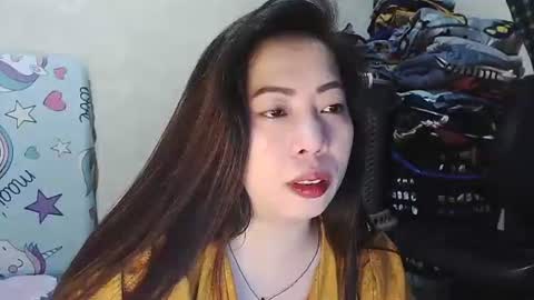 Snapshot of kazzandrasexy chatting on October 8, 8:39 pm Kazzandra online show from October 8, 8:39 pm