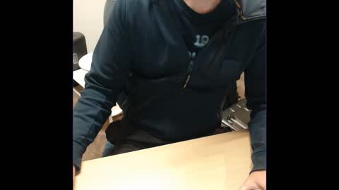 kcirt17225058 online show from October 25, 11:07 am