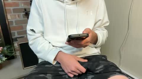 keahi420 online show from November 2, 12:40 pm