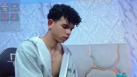  keahi  online show from March 14, 11:43 pm