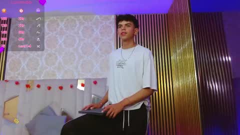  keahi  online show from April 16, 7:14 pm