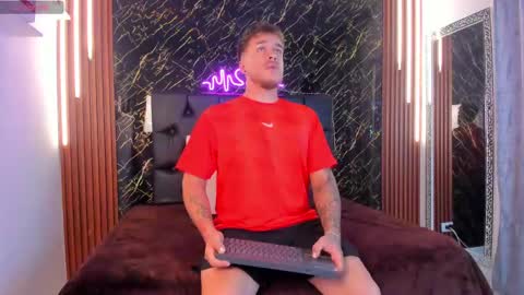 Snapshot of keane_lee chatting on September 18, 1:02 pm Keane online show from September 18, 1:02 pm