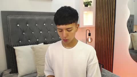 nico online show from March 17, 12:41 pm