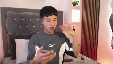 nico online show from March 26, 12:44 pm