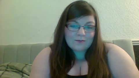Snapshot of keepmeasecret_69 chatting on February 28, 8:28 pm keepmeasecret_69 online show from February 28, 8:28 pm