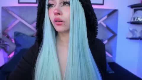 Keidy Monday to Saturday from 200 pm to 810pm  UTC-5 Colombia Time online show from October 22, 7:52 am