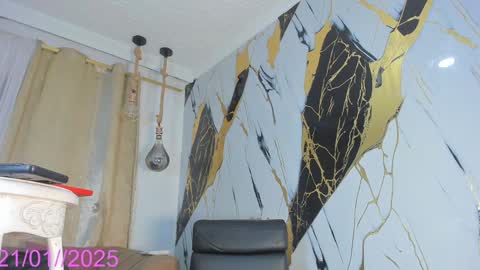 Keila  online show from January 21, 9:04 pm