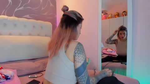 Snapshot of keilalovjack chatting on January 20, 1:00 pm Keila online show from January 20, 1:00 pm