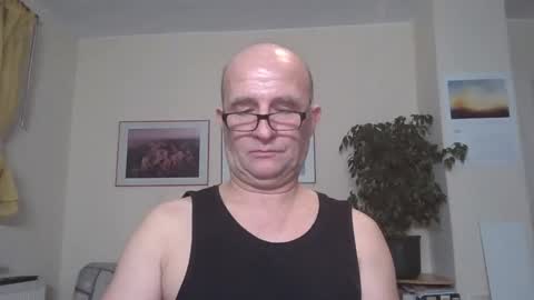 keilie1 online show from December 25, 1:10 am