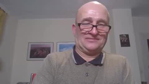 keilie1 online show from December 22, 7:44 pm