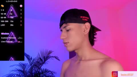 Alejandro Gonzalez online show from October 11, 4:22 am