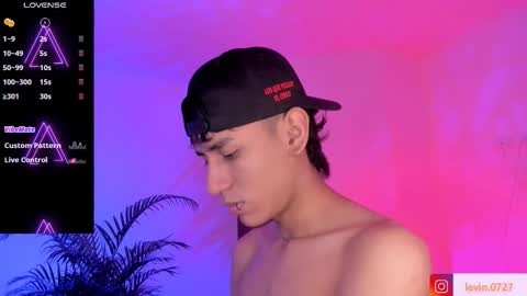 Alejandro Gonzalez online show from October 17, 8:50 am