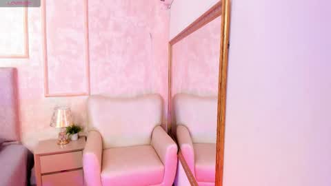 Snapshot of keirahartz chatting on February 8, 3:32 am keirahartz online show from February 8, 3:32 am