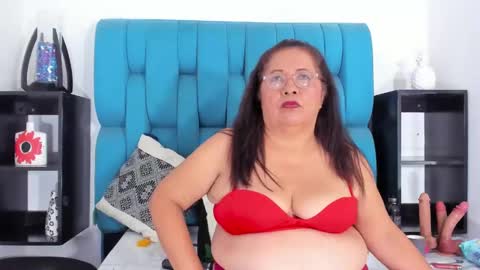   online show from March 4, 3:59 pm