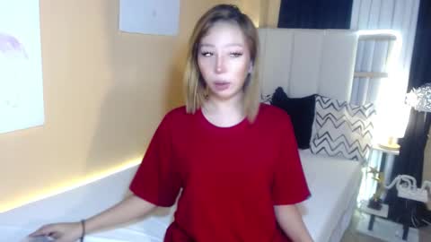 Snapshot of keisha_kiss chatting on February 8, 11:22 am Aiah online show from February 8, 11:22 am