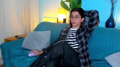 Keita moon online show from April 14, 11:38 am