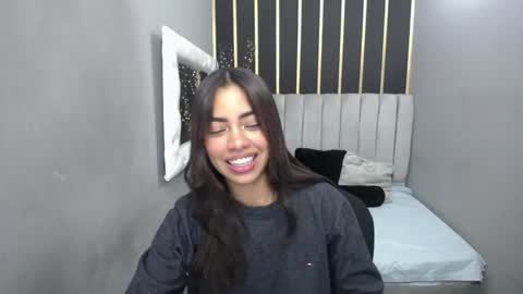 Snapshot of keizy_conte chatting on December 13, 4:27 pm K E I Z Y online show from December 13, 4:27 pm