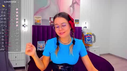 Kelly online show from September 20, 12:11 am