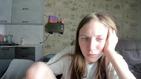 Snapshot of kelly_gerzikaaa chatting on October 26, 6:30 am kelly_gerzikaaa online show from October 26, 6:30 am