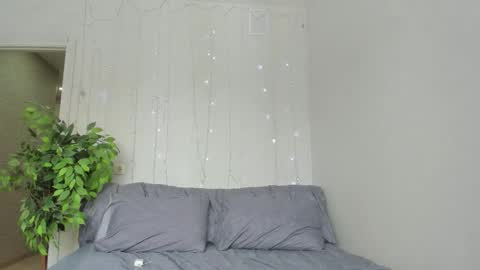 Snapshot of kelly_gerzikaaa chatting on March 22, 4:27 am kelly_gerzikaaa online show from March 22, 4:27 am