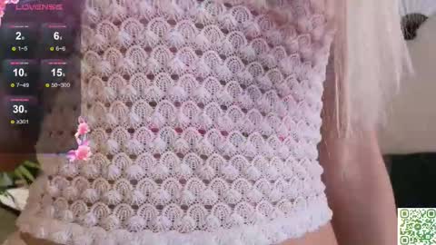 Snapshot of kelly_kelley chatting on October 19, 10:05 am Elsa online show from October 19, 10:05 am