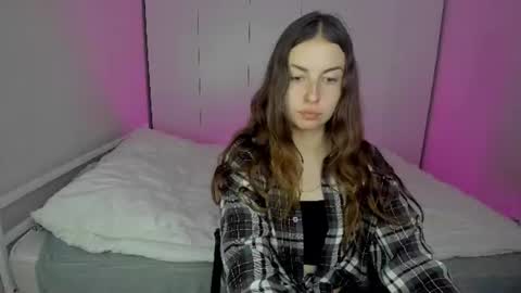 Snapshot of kelly_sal chatting on June 21, 2:52 pm kelly_sal online show from June 21, 2:52 pm
