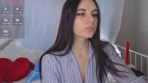 Kelly online show from November 9, 10:46 am