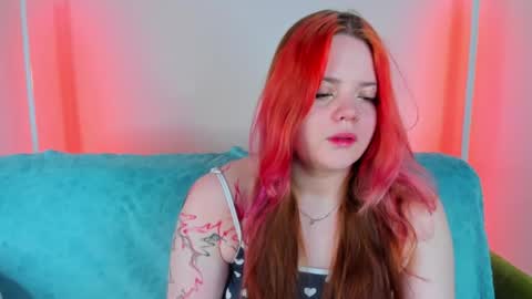 Snapshot of kellyfiery chatting on May 30, 8:22 am Kellyfiery online show from May 30, 8:22 am