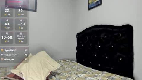 kellyMillian  online show from September 11, 5:29 am