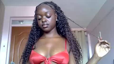 Snapshot of kellymine_ chatting on February 13, 10:22 am kellymine_ online show from February 13, 10:22 am