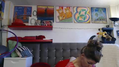 kelly online show from February 21, 7:01 am