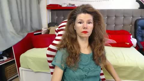 kelly online show from November 20, 9:42 am