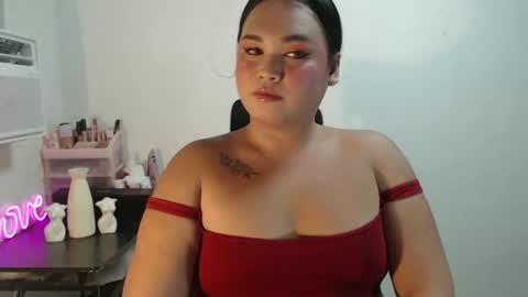 Snapshot of kellys_hot_assxx chatting on February 22, 5:22 pm KELLY MCDOLEN online show from February 22, 5:22 pm