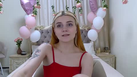 Kelly Stoneys online show from March 5, 2:46 am