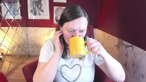 Snapshot of kellysuper chatting on March 2, 5:42 pm Kelly online show from March 2, 5:42 pm