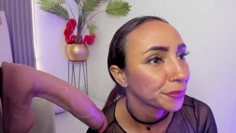 Kelsey online show from February 20, 9:42 pm