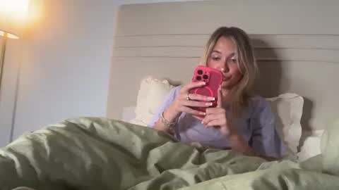 Kelsey Blu online show from May 23, 12:38 am