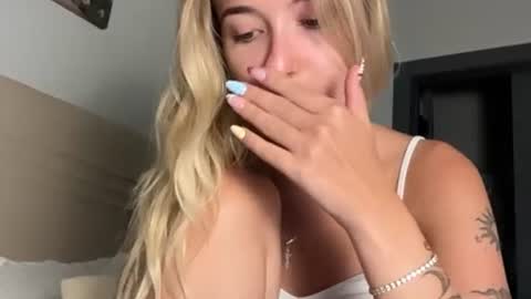 Kelsey Blu online show from July 18, 2:49 am