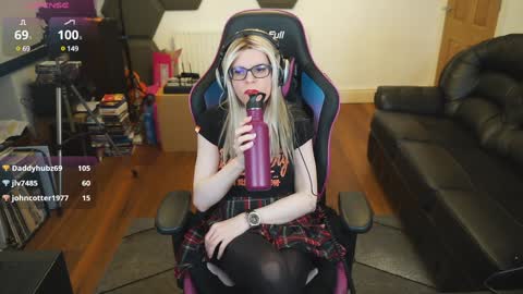 kelseycobalt online show from December 4, 12:08 am