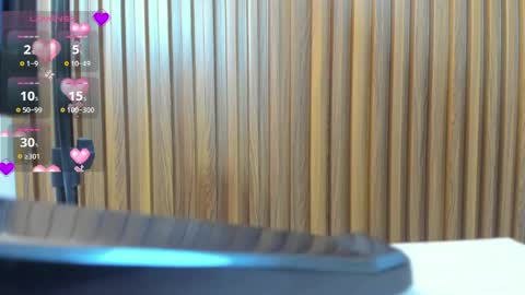    online show from April 25, 12:19 pm