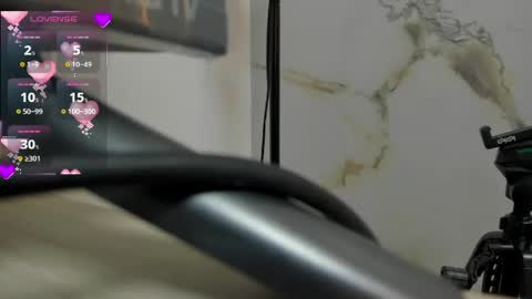    online show from April 30, 12:11 pm