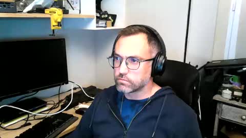 kelvin06133 online show from December 11, 10:06 pm