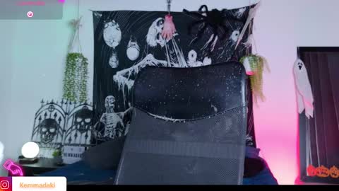 Kemma online show from October 29, 8:10 pm