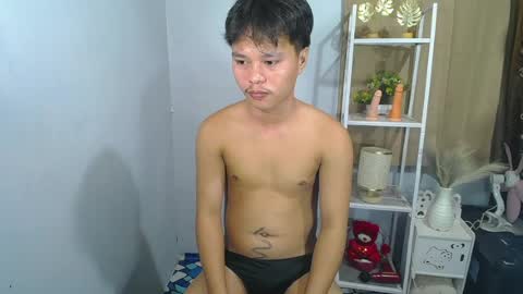 ken8804 online show from April 14, 6:03 pm