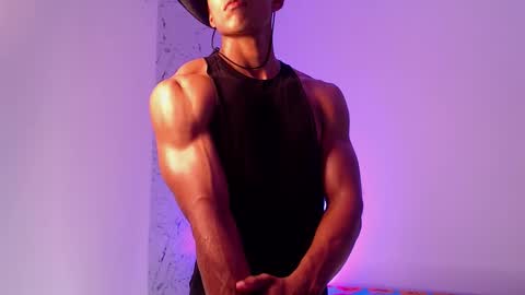 ken__owensx online show from March 4, 6:25 pm