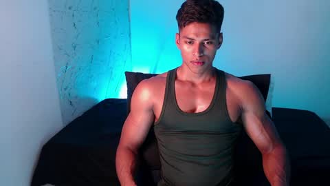 Snapshot of ken__owensx chatting on May 24, 5:40 pm ken__owensx online show from May 24, 5:40 pm