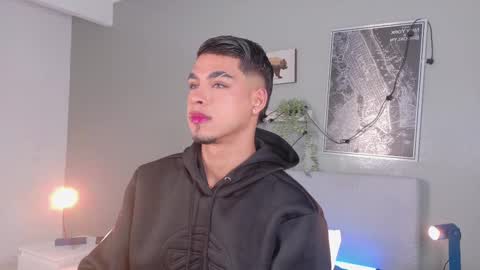   online show from September 17, 11:34 am